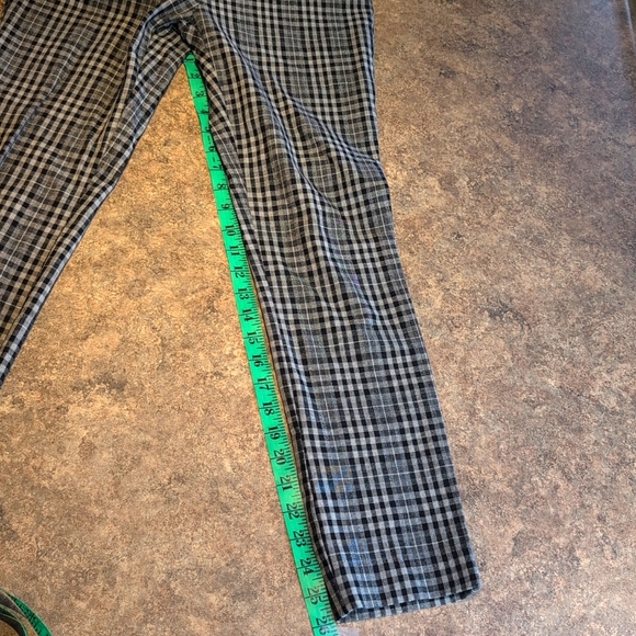 GAP Skinny Ankle Pants - Picture 5 of 5